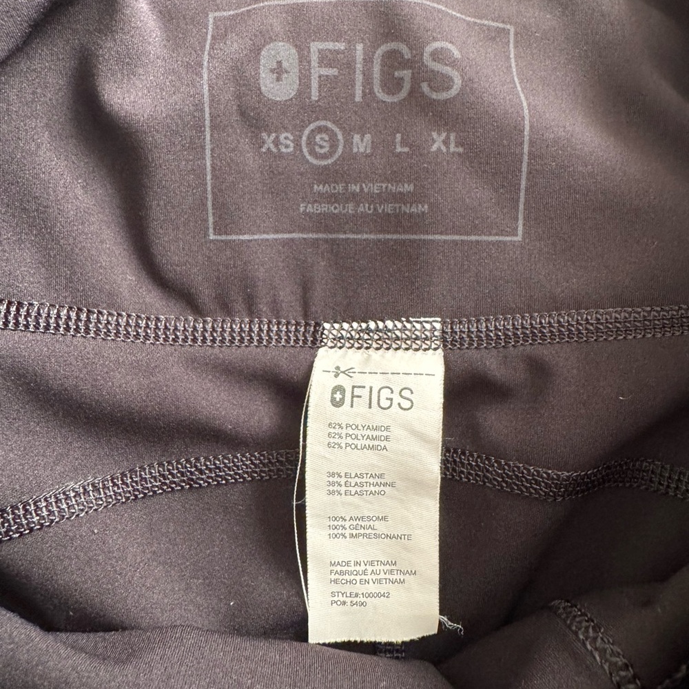 Figs High Waisted Seville Flare ScrubLegging - S